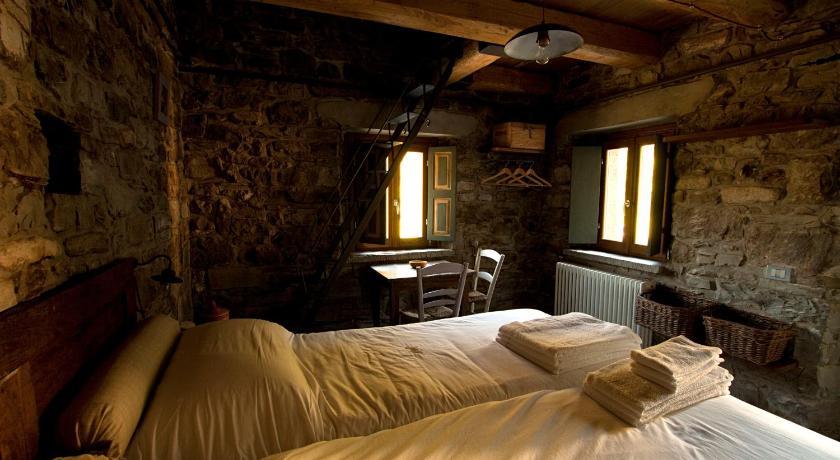 Mulino Marghen - Restored Watermill - Accomodation And Retreat Center Zeri Cameră foto